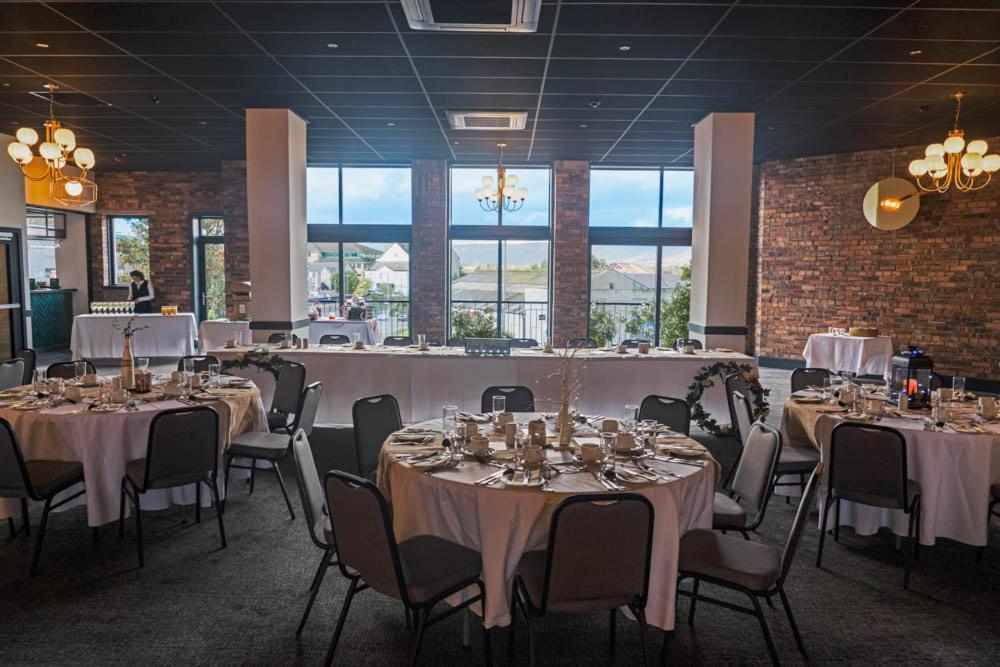 Broadcroft Hotel Kirkintilloch Dış mekan fotoğraf