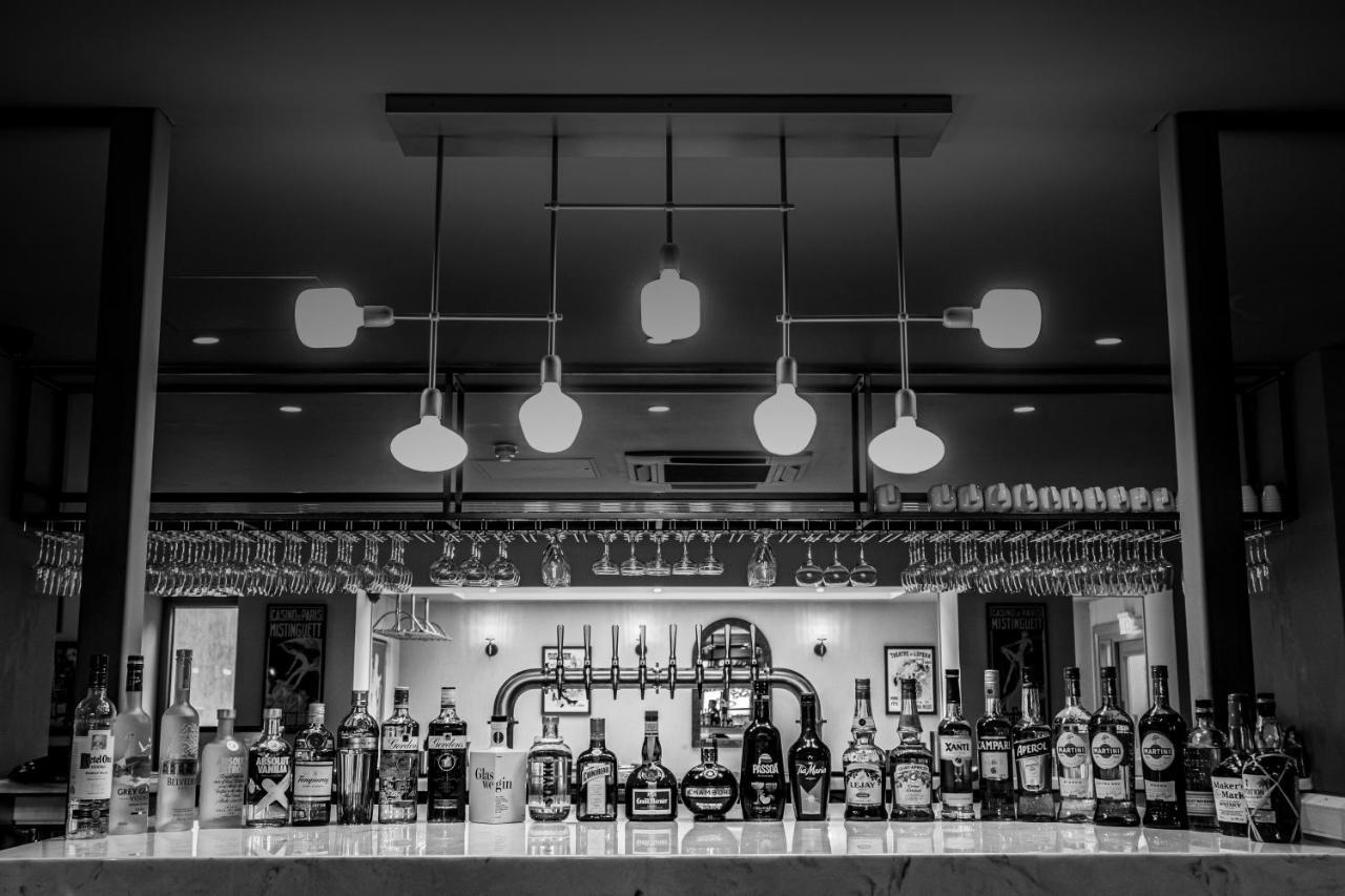 Broadcroft Hotel Kirkintilloch Dış mekan fotoğraf